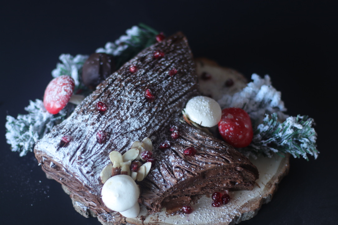 Vegan Yule Log - Spoonful of Kindness